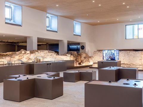 Archäologisches Fenster im Untergeschoss