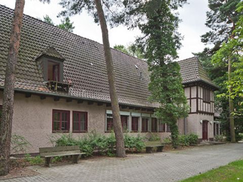 Kaserne Radelandstraße, ehem. Arbeiterstadt "Große Halle"