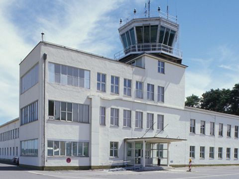 Flugplatz Gatow, Tower (Bild: Landesdenkmalamt Berlin, Wolfgang Bittner)