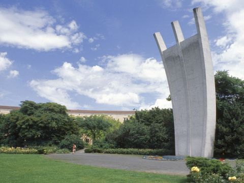 Platz der Luftbrücke