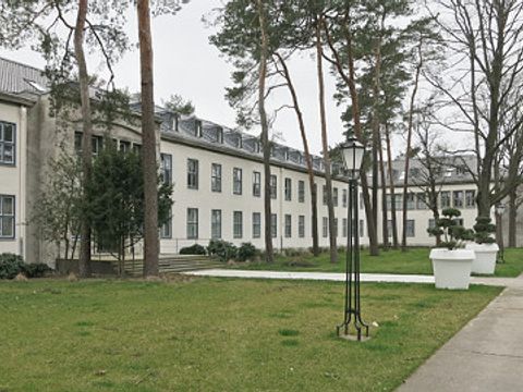 Ehem. Hauptquartier der United States, Clayallee 170/172