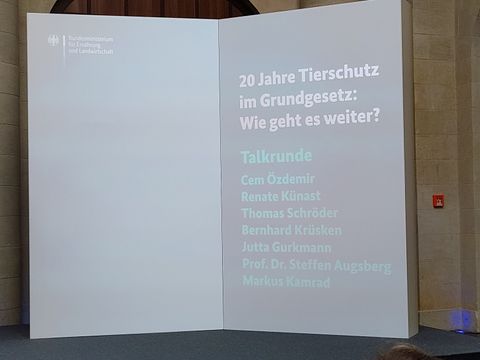 Plakat Ankündigung Talkrunde 20 Jahre Tierschutz