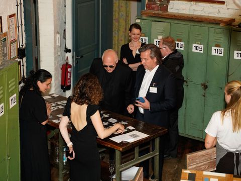 Gäste treffen ein