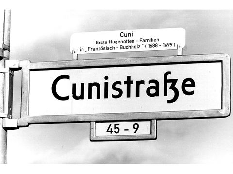 Straßenschild der Cunistraße in Französisch Buchholz, 1999