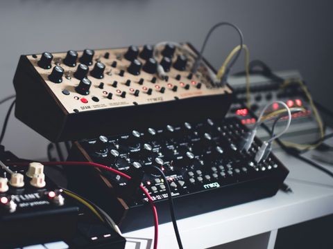 Synthesizer
