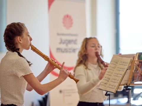 Flötistinnen bei Jugend musiziert