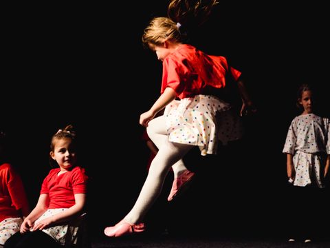 Teaser Contemporary Dance ab 8