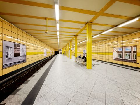Fotografie auf dem Bahnsteig Weberwiese