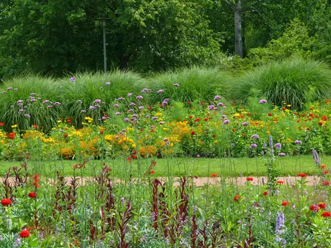 Wechselflor im Britzer Garten