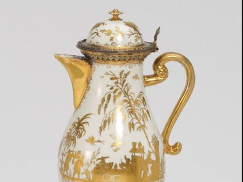 Kanne mit Goldchinesen, Meissen, Dekor Seuter