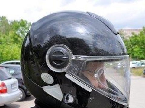 Zweiradfahrer Helm