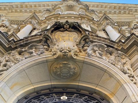Fassade des Amtsgerichts Tiergarten