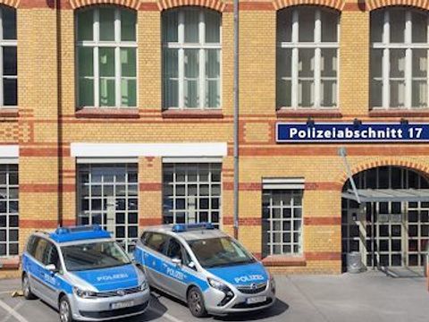 A 17 Gebäude