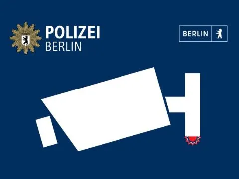 Stilisierte Kamera, darüber Wort-Bild-Marke Polizei Berlin und Berlin-Signet