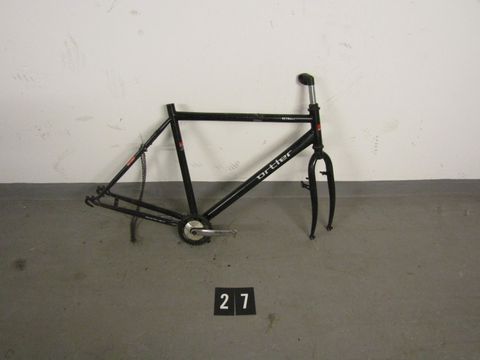 Schwarzer Fahrradrahmen