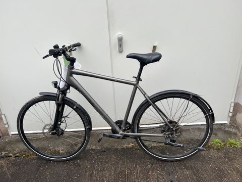 Graues Herrenfahrrad
