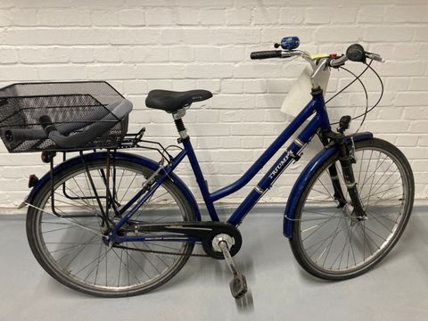 Blaues Damenfahrrad