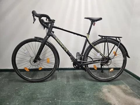 Schwarz-grünes Herrenfahrrad