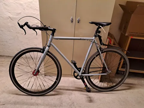 Graues Rennrad