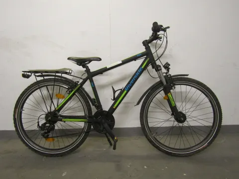 Schwarzes Herrenfahrrad