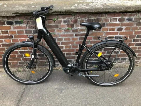 Schwarzes E-Bike