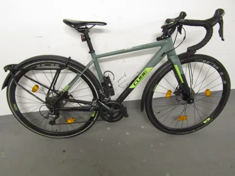 Grünes Rennrad