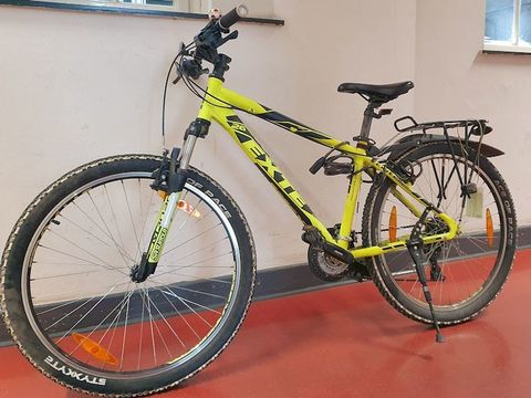 Gelbes Mountainbike
