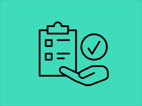 Icons für To-Do-Liste, Haken und unterstützende Hand symbolisieren Angebote zur Unterstützung