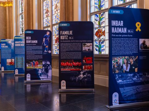 Ausstellung "UNBROKEN"