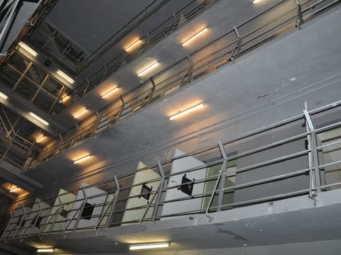 Rundgänge im Gefängnis Keibelstraße