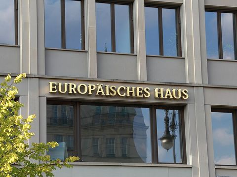 Front vom Europäischen Haus in Berlin