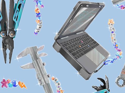 Symbolbild zeigt mehrere Werkzeuge und einen Laptop