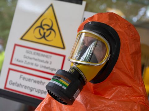 Feuerwehr probt Umgang mit hochansteckenden Patienten