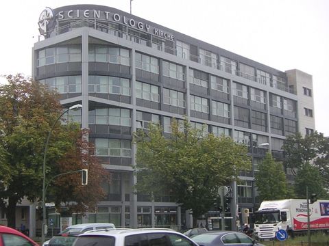 Scientology Zentrale Otto-Suhr-Allee