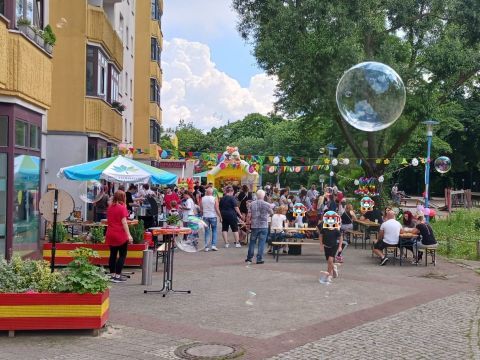 Puppentheater feiert Kinderfest