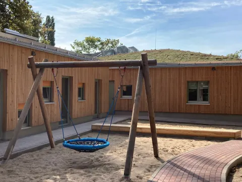 Die Kita Ziegelhof mit 110 Plätzen in Holzbauweise