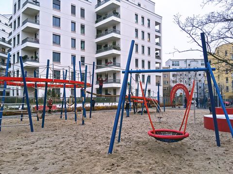 Der neugestaltete Spielplatz erinnert an die Dichterin Else Lasker Schüler.
