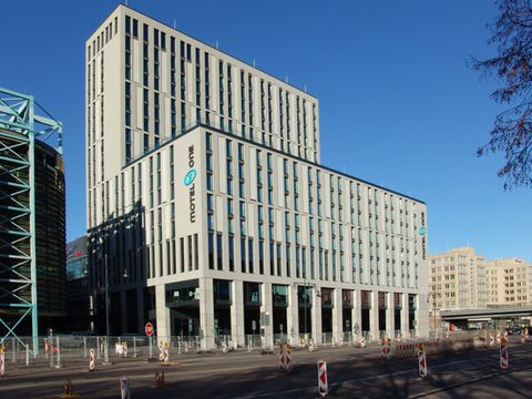 Motel One (Bild: SenStadt)