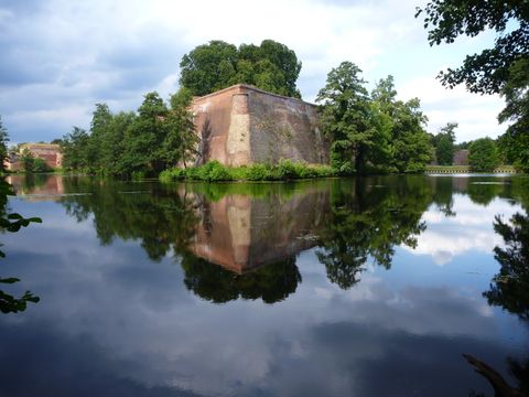 In den Bastionsspitzen der Zitadelle Spandau überwintern viele Fledermäuse. (Bild: bgmr Landschaftsarchitekten)