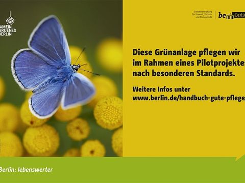 Schild zur Kennzeichnung der HGP-Pilotflächen (Bild: SenUVK)