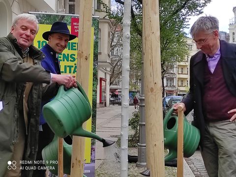 Staatssekretär Stefan Tidow, Nikolaus Fröhlich und Stefan Meier (v.r.n.l.) (Bild: SenUVK)