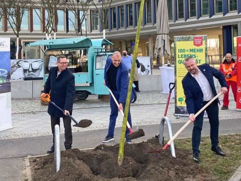 Oliver Igel, Roland Sillmann, David Weiblein in Aktion (v.l.n.r.) (Bild: SenUVK)