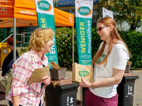 Infostand „Sparen mit der Biotonne“