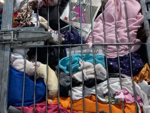 Alttextilien in Container