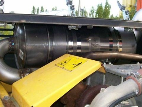 Ältere Baumaschinen können mit Partikelfiltern nachgerüstet werden (Bild: SenMVKU)