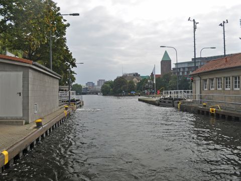 Mühlendammschleuse