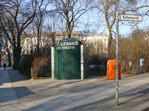 Ehemalige City Toilette am Kollwitzplatz (Bild: SenMVKU)