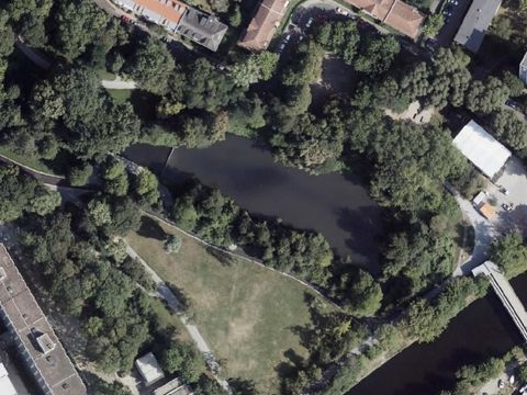 Luftbild: Bäketeich (Bild: Geoportal Berlin / Digitale farbige Trueorthophotos 2020)