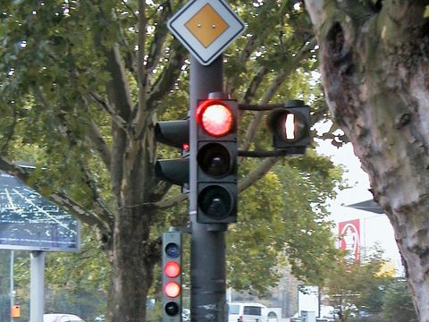 Ampel mit ÖPNV-Ampel