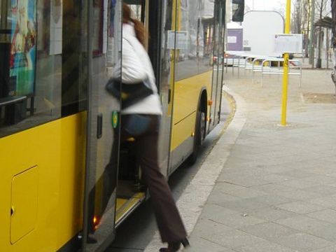 Temporäre Bushaltestelle im SEV